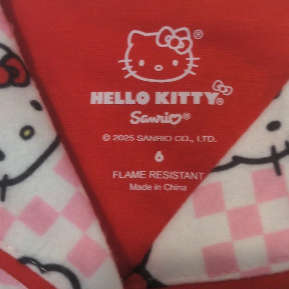 Hello Kitty hello kitty